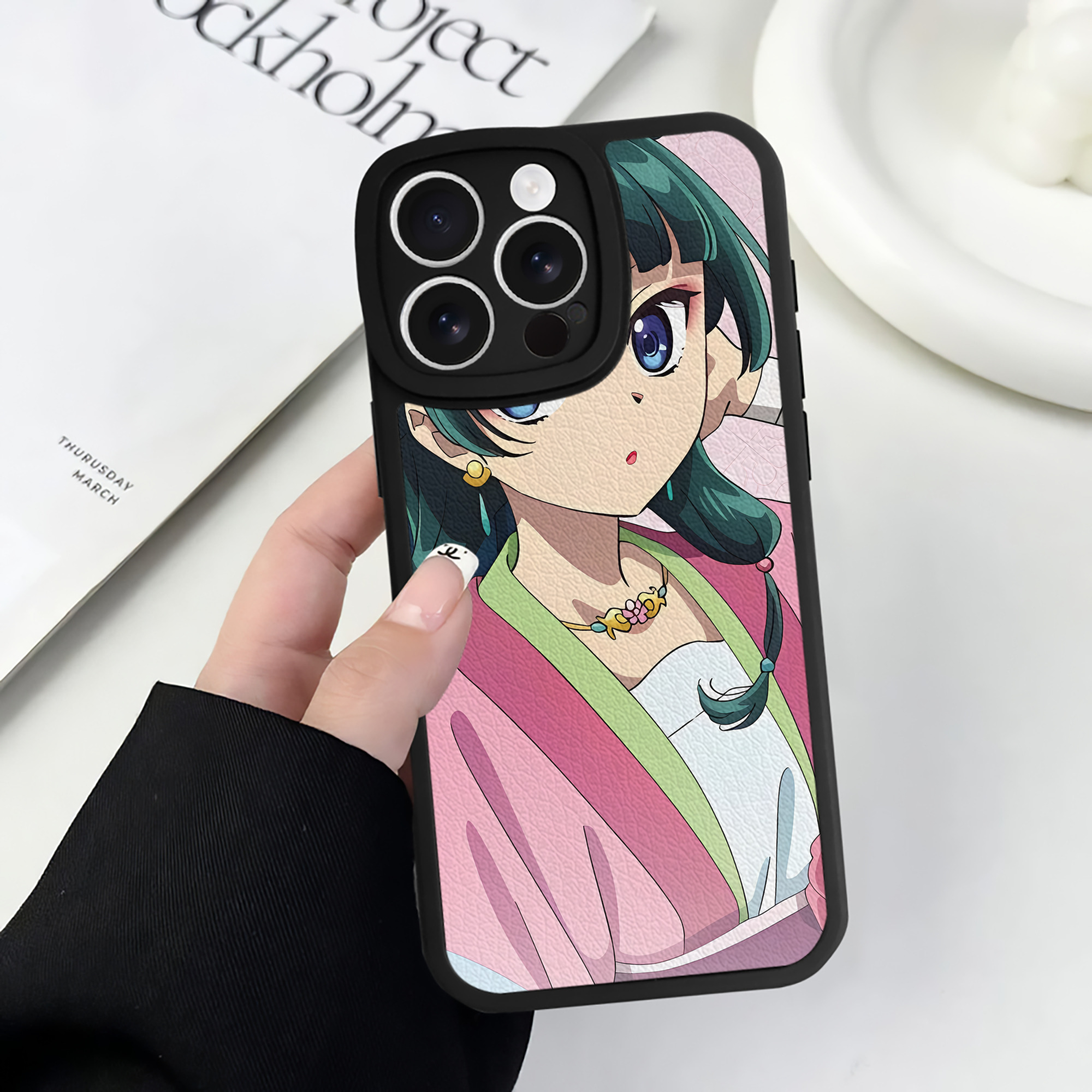 薬屋のひとりごと The Apothecary Diaries 【iPhone 16シリーズ対応】シリコンスマホケース（レザー調） 材質：シリコン